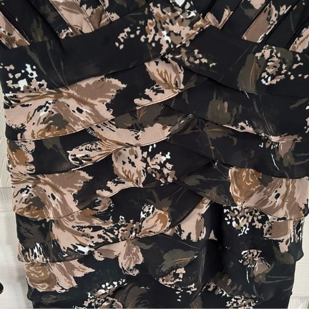 Adrianna Papell Tiered Cocktail Dress Sz 6 - Picture 6 of 16